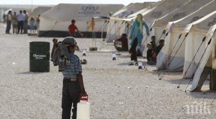 коремен тиф върлува лагер бежанци дамаск две седмици 100 болни