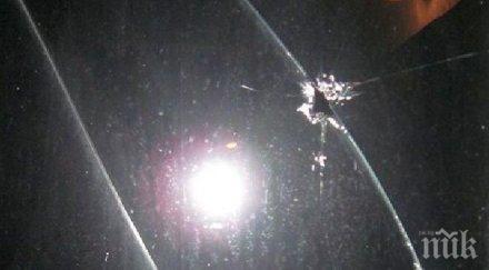 учени установиха съдържаща стъкло боя отразява слънчевата светлина