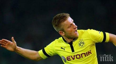 тухел гони трима борусия дортмунд