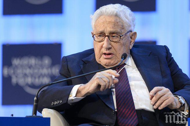 Кисинджър: Целта на Запада е разрушаването на Русия