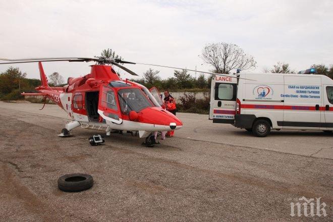 Лекари от ВМА летяха до Варна с военен хеликоптер, за да вземат органи за донорство
