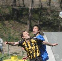 Мариян Огнянов пропуска следващите два мача за Ботев