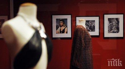 индийски режисьор снима нова версия клеопатра