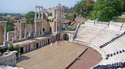 обществен съвет скочи ремонтите пловдивския античен театър