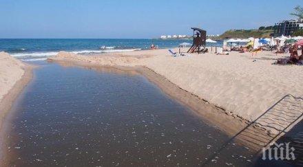 управителят плаж лозенец пак взети проби морската вода