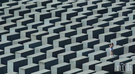 травмите холокоста пренасят генетично