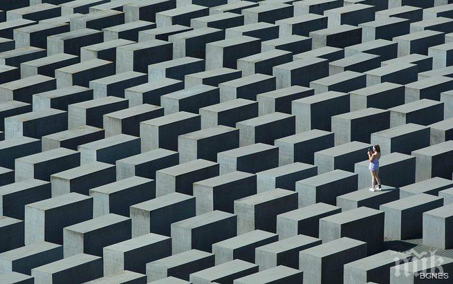 Травмите от Холокоста се пренасят генетично