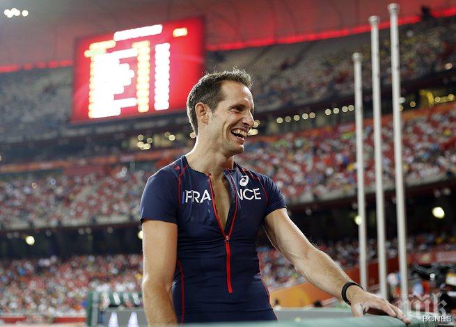 Лавийени пак се размина със световната титла