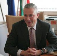 Лукарски: Радвам се, че има скок на потреблението по бензиностанциите с 10-12%