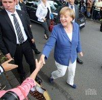 Меркел губи подкрепа 
