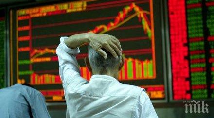 нов спад азиатските борси