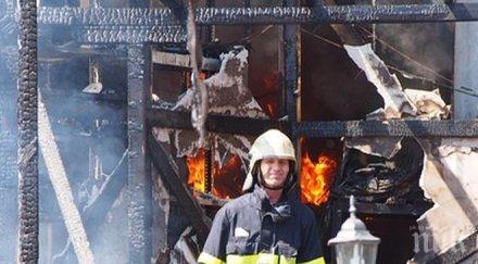 пик пожар изпепели заведение крайбрежната алея варна