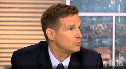 истерия около военни сащ българия