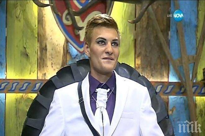 Нови скандални разкрития! И сестрата на Кристиян от Биг брадър била на повикване, заработвала в Холандия