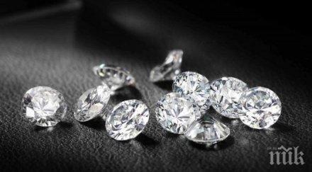 мистерия гениален удар държавното хранилище русия изчезнаха скъпи диаманти