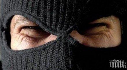 полицаи пипнаха бургазлия извършил множество кражби