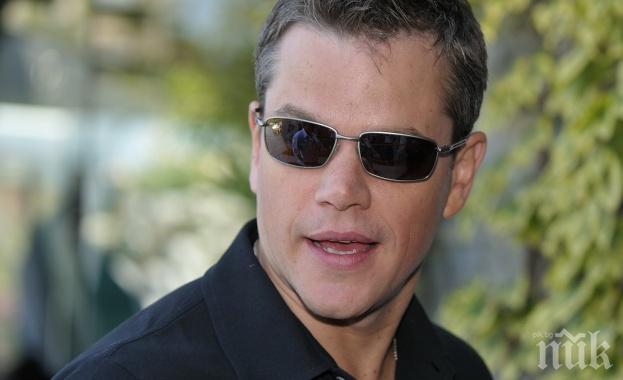 Мат Деймън разкри защо извънземните не кацат на Земята: хората са твърде опасни (ВИДЕО)