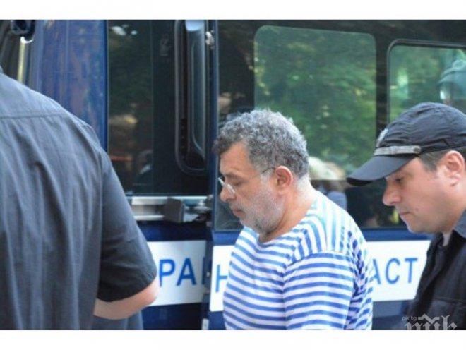 Убийство край Кабакум, при което тъст застреля зет си, крие редица семейни тайни! Вижте какви...
Убийство край Кабакум, при което тъст застреля зет си, крие редица семейни тайни! Вижте какви...