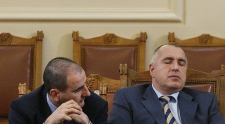 опитват скарат бойко оплака цветанов