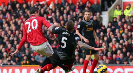 юнайтед пречупи ливърпул погледа моуриньо