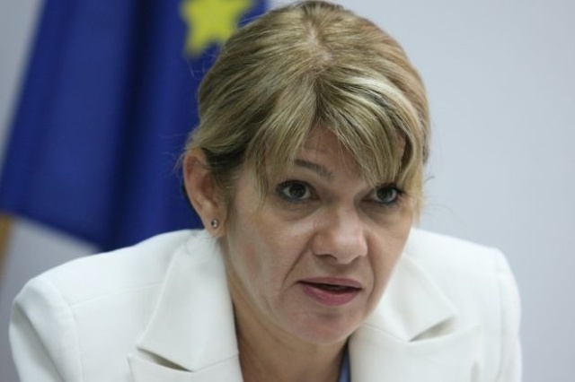 Караджова прави извънредна пресконференция за Иракли