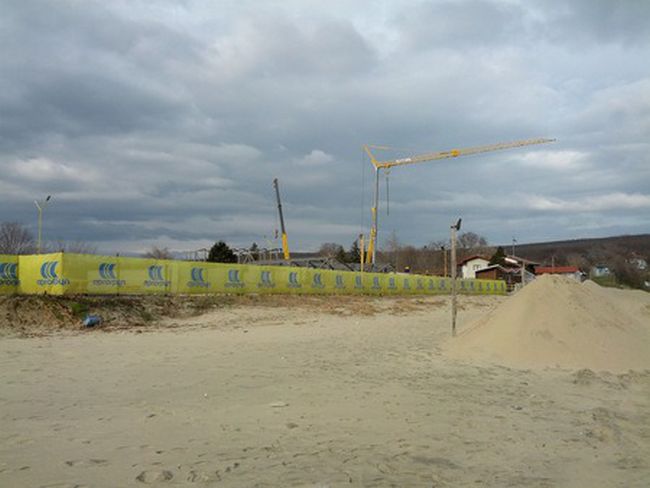 Нов проблем по морето - застрояват Иракли (Снимки)