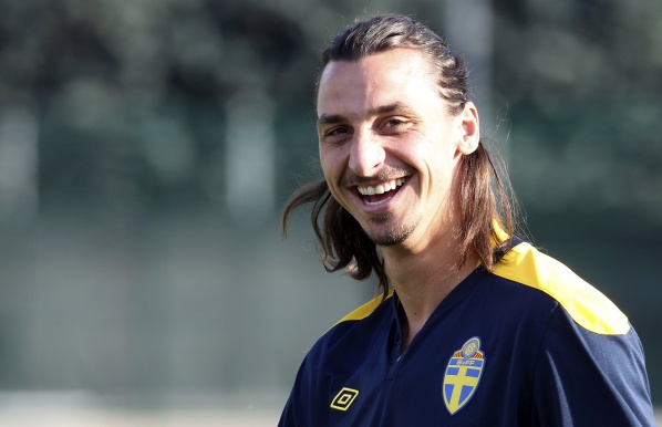 Ибрахимович се подигра и с Меси, и с Кристиано