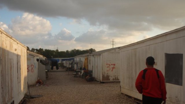 Закриват лагера в Израел, където мизерстват наши работници