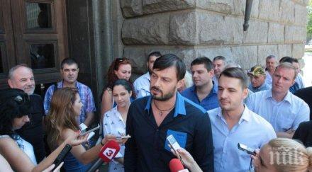 бареков основните политически опоненти борисов герб