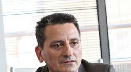 поредно безочие крадат фирми електронни подписи мъртъвци