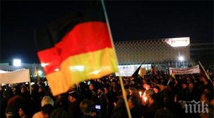 хиляди събраха дрезден изразят подкрепата бежанците