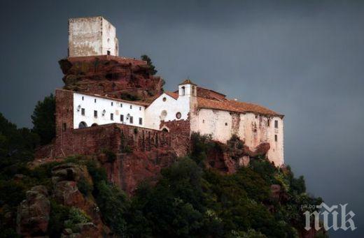 Манастир търси с конкурс отшелник