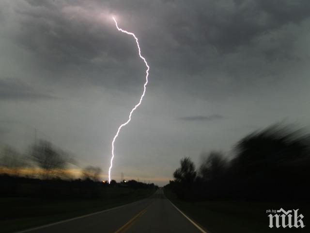 Властите на Доминика изразиха опасения, че броят на жертвите на урагана „Ерика“ може да нарасне
