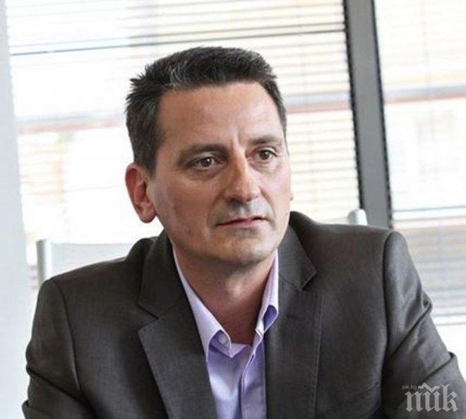 Поредно безочие! Крадат фирми с електронни подписи на мъртъвци