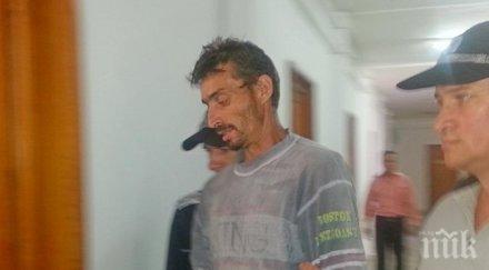 кървав екшън виж жестокия убиец съсякъл брадва приятеля сунгурларе