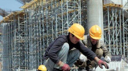 около българските фирми сферата услугите