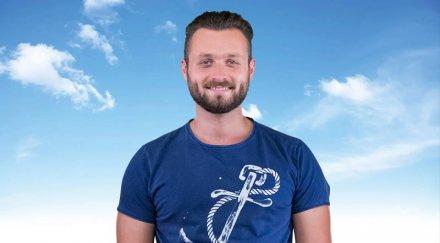 шок къщата биг брадър пламен влязал болница