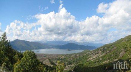 хил туристи посетили преспанското езеро година