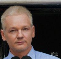 Имало планове Асанж да избяга от Лондон в чанта Имало планове Асанж да избяга от Лондон в чанта