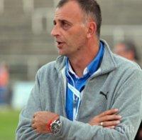 Шок за младежкия национален селекционер! Трима играчи на системи в болница