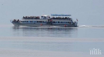 туристическите корабчета варна отчитат спад туристи
