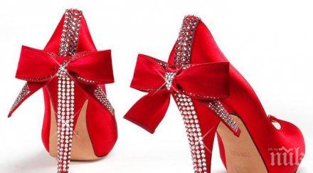 изкуството обувката висок ток