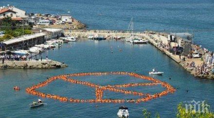 плаващ знак мира мраморно море счупи рекорда гинeс