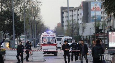 полицаи тарашиха истанбул търсят терористи