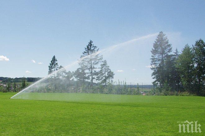 Посетителите на музея в Аушвиц разкритикуваха ръководството му заради поставянето на пръскачки за вода, напомнящи на душове