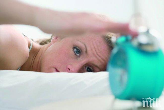 Хората, които спят по-малко от 6 часа, са по-предразположени към настинка
