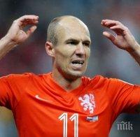 Ариен Робен пак се счупи