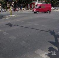 Карлово обновява пътната маркировка