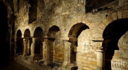 откриха крипта аналог балканите