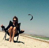 Теодора Духовникова почива като Робинзон Крузо!